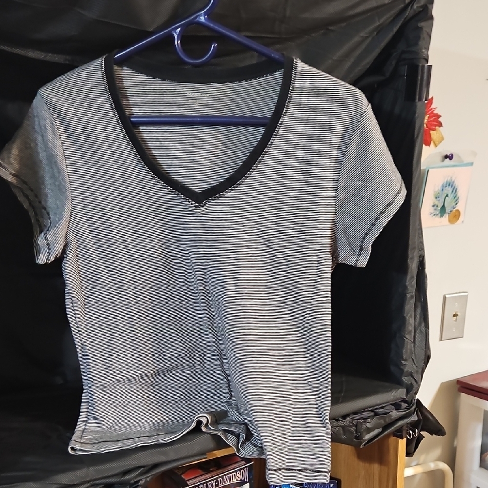 Massini Black and White Striped V-Neck Tee